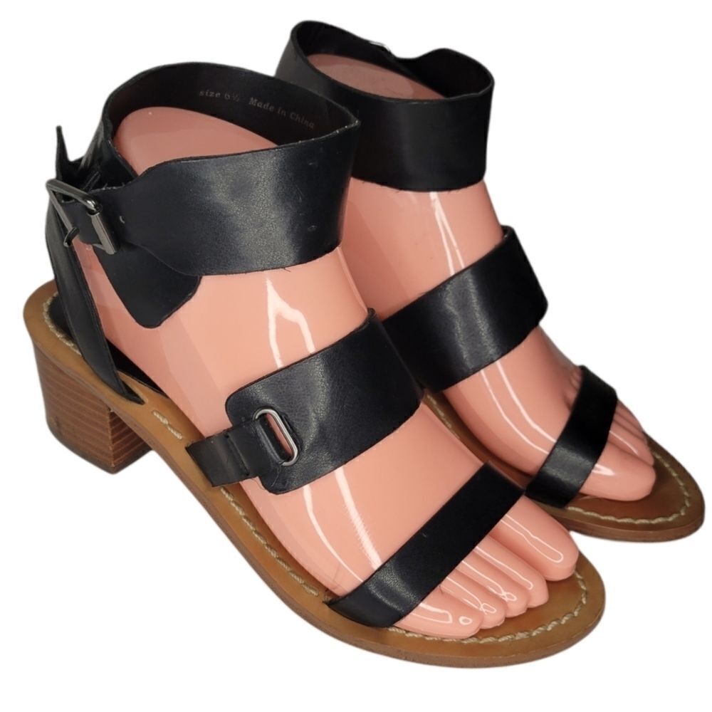 Dv By Dolce Vita ankle strap leat Block Heel Sandals